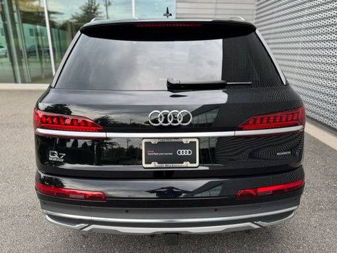 Certified 2023 Audi Q7 3.0T Premium Plus AWD/4WD image 4