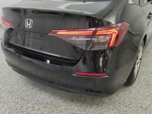 Used 2025 Honda Civic LX image 30