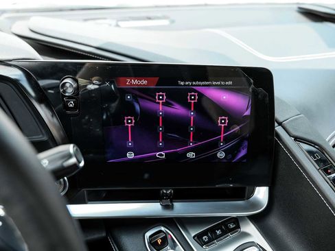 Used 2025 Chevrolet Corvette Stingray Preferred Conv w/ 2LT image 30