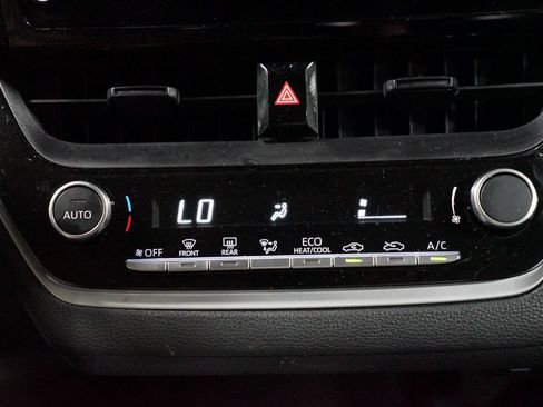 Certified 2024 Toyota Corolla LE FWD image 20