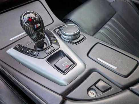 Used 2016 BMW M5 RWD image 15