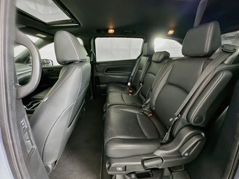 Used 2025 Honda Odyssey Sport-L image 28