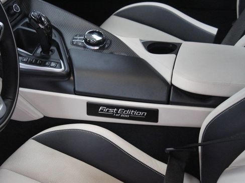 Used 2019 BMW i8 Roadster image 12