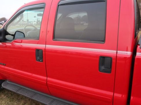 Used 2003 Ford F250 Lariat image 12