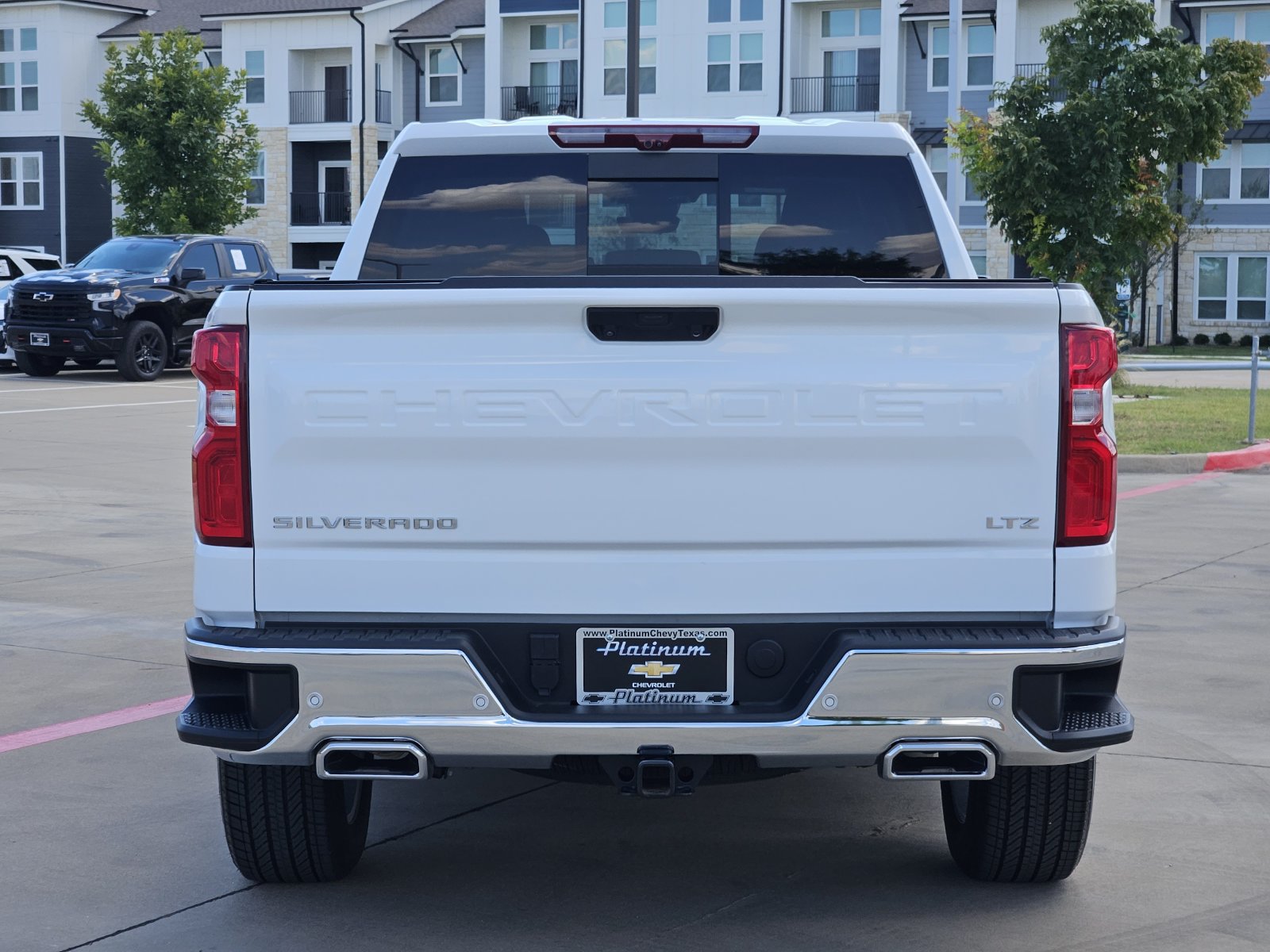 Certified 2025 Chevrolet Silverado 1500 LTZ w/ LTZ Premium Texas Edition AWD/4WD image 8