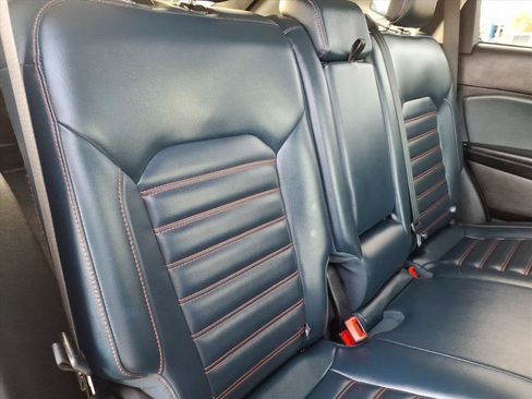 Used 2024 Ford Edge SEL w/ Sport Appearance Package image 15