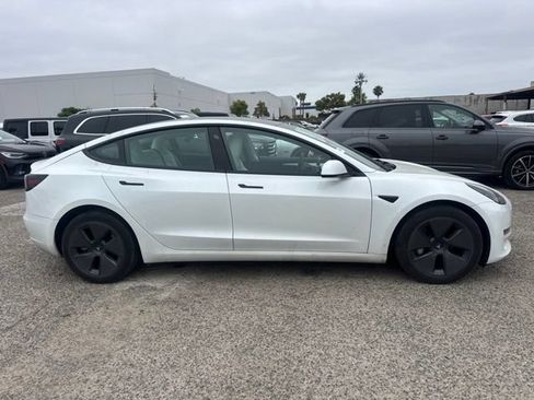 Used 2023 Tesla Model 3 Standard Range RWD image 4
