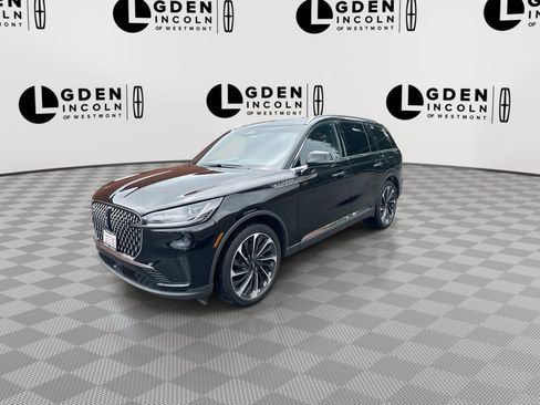 Certified 2025 Lincoln Aviator Reserve w/ Equipment Group 201A AWD/4WD image 4