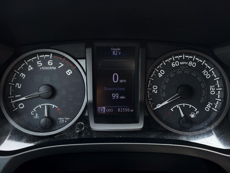 Used 2018 Toyota Tacoma TRD Off-Road AWD/4WD image 13