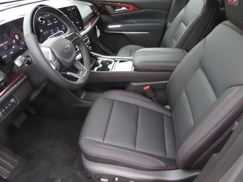 New 2026 Chevrolet Traverse Z71 w/ Enhanced Driving Package image 16