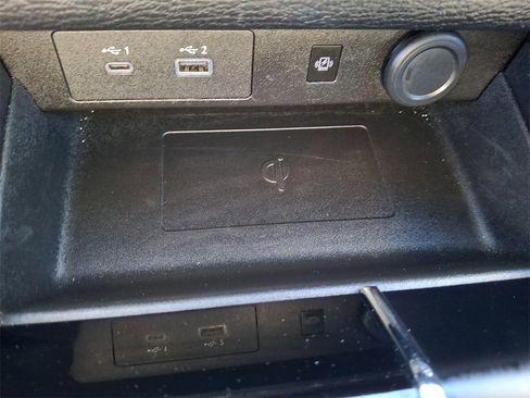 Used 2024 Mitsubishi Outlander SE Black Edition image 27