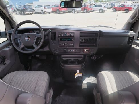 New 2025 GMC Savana 2500 Extended w/ Driver Convenience Package image 18