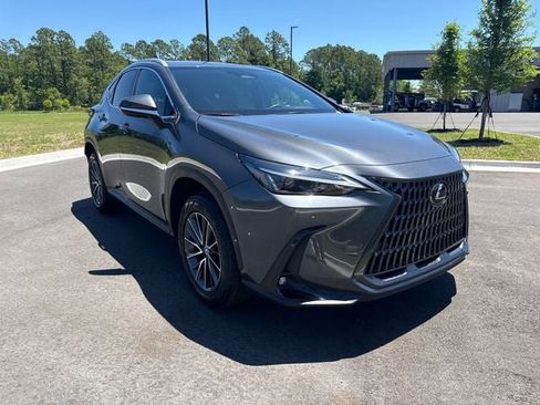 Used 2025 Lexus NX 250 FWD w/ Premium Package image 15