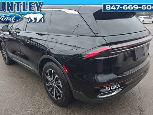 Used 2024 Lincoln Nautilus Premier w/ Equipment Group 102A AWD/4WD image 5