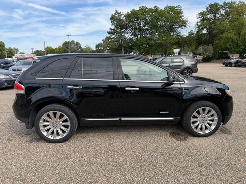 Used 2011 Lincoln MKX AWD w/ 102A Rapid Spec Order Code image 7