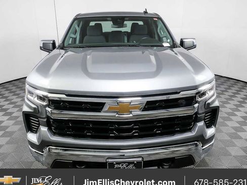 Certified 2025 Chevrolet Silverado 1500 LT AWD/4WD image 24