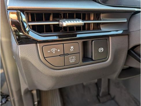 New 2026 Kia Sportage LX image 17