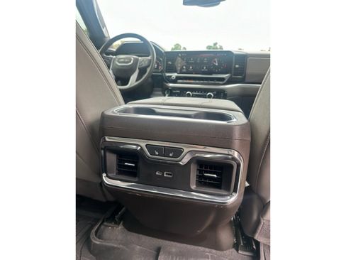 Used 2024 GMC Sierra 1500 SLT w/ SLT Premium Plus Package image 17