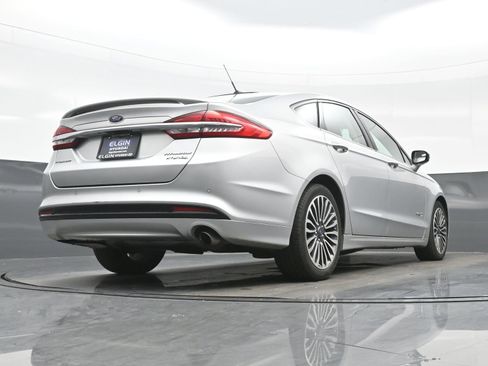 Used 2018 Ford Fusion Titanium FWD image 28