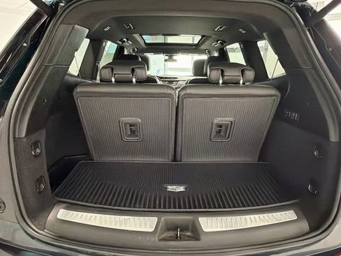 Used 2024 Cadillac XT6 Premium Luxury AWD/4WD image 23