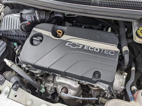 Used 2017 Chevrolet Spark LT image 34