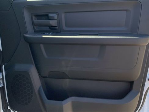 New 2026 RAM 3500 Tradesman w/ Chrome Appearance Group image 32