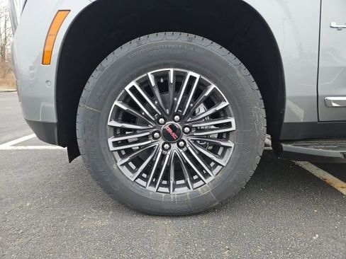 New 2026 GMC Yukon Elevation w/ Elevation Premium Package image 9