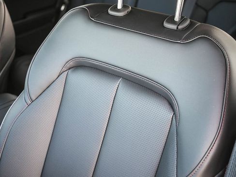 New 2025 Jeep Wagoneer S Limited image 25