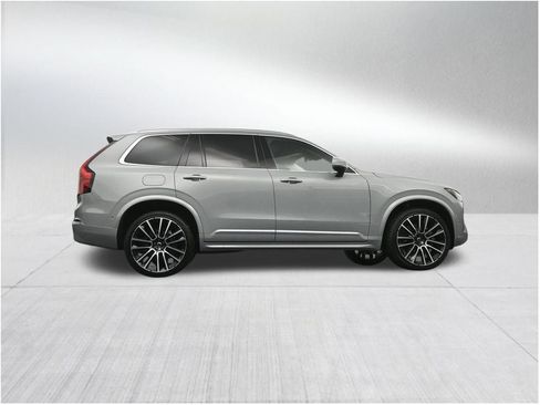 New 2026 Volvo XC90 B6 Plus AWD/4WD image 27