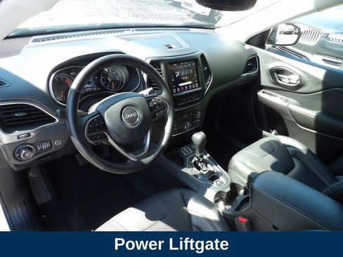 Used 2021 Jeep Cherokee Latitude Lux w/ Comfort/Convenience Group FWD image 9