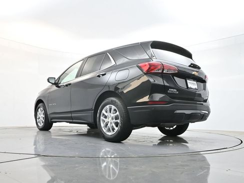 Used 2024 Chevrolet Equinox LT AWD/4WD image 36