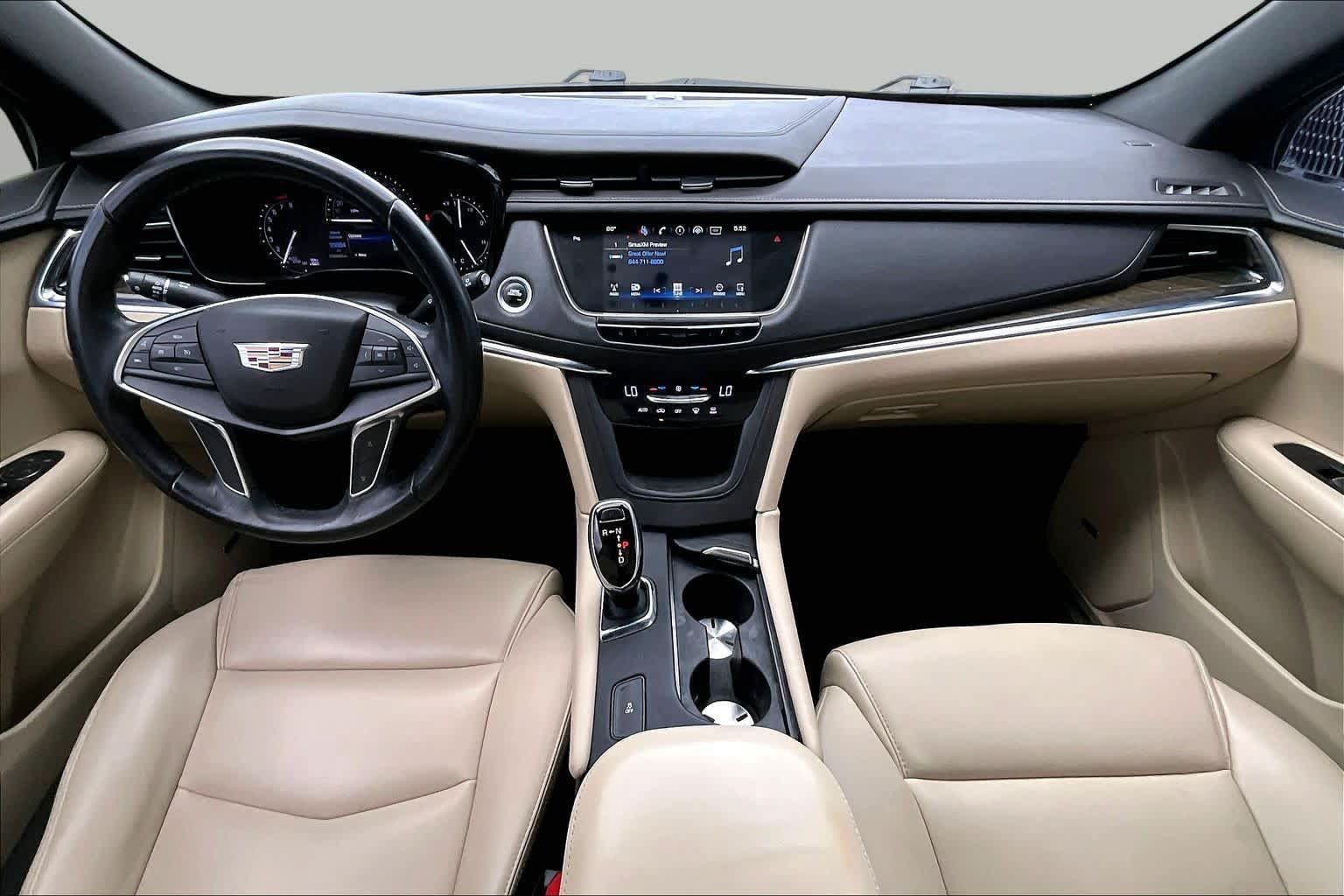 Used 2019 Cadillac XT5 FWD image 18