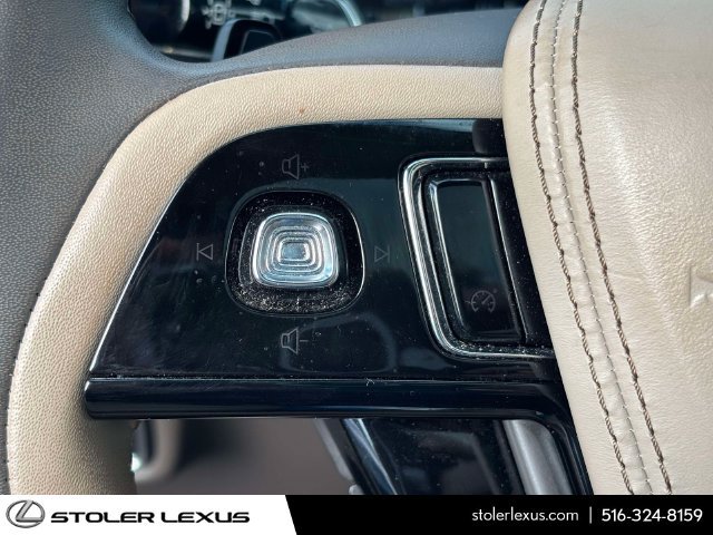Used 2022 Lincoln Aviator AWD w/ Premium Package image 26