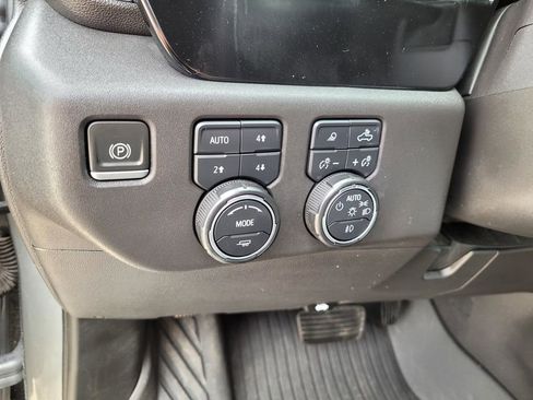 Used 2023 Chevrolet Silverado 1500 RST image 25