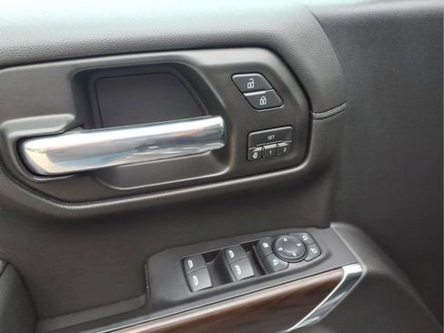 Used 2019 GMC Sierra 1500 SLT w/ SLT Premium Package AWD/4WD image 14