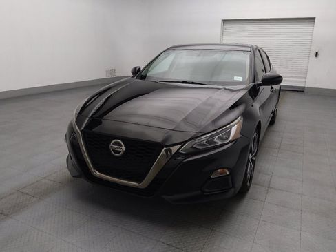 Used 2019 Nissan Altima 2.5 SR FWD image 15