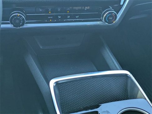 New 2026 Chevrolet Equinox LT image 18