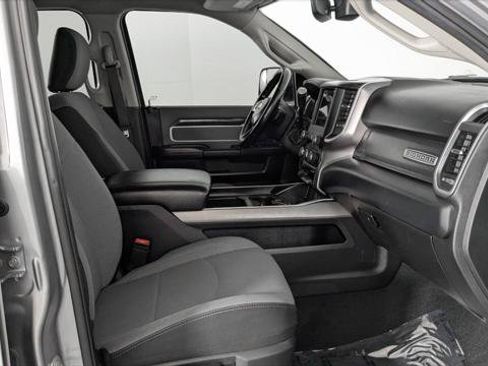 Used 2019 RAM 3500 Big Horn AWD/4WD image 23