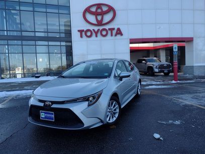 Used 2020 Toyota Corolla LE w/ LE Premium Package