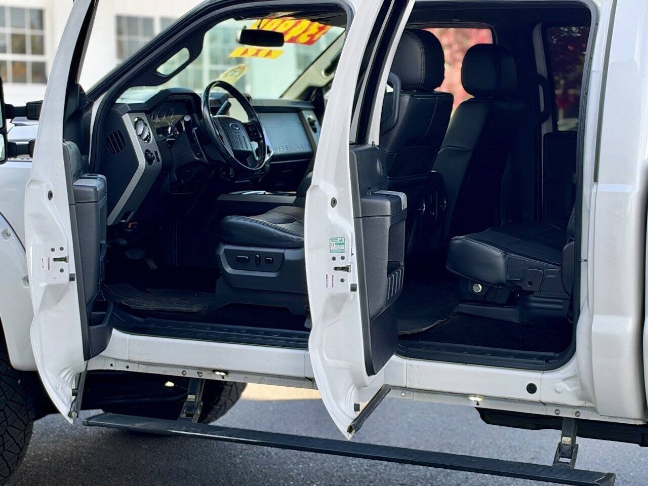 Used 2015 Ford F350 Lariat w/ Chrome Package AWD/4WD image 11