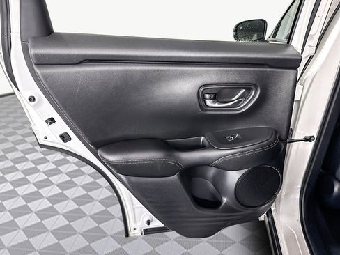 Used 2023 Honda HR-V Sport image 26