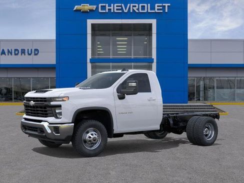 New 2025 Chevrolet Silverado 3500 W/T w/ WT Convenience Package AWD/4WD image 2