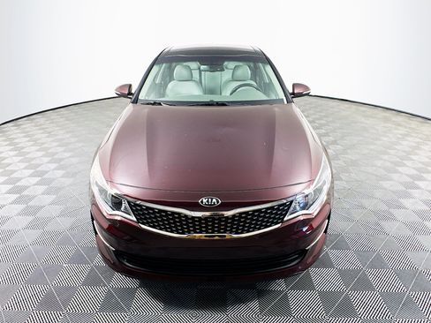 Used 2016 Kia Optima EX w/ Premium Package FWD image 2