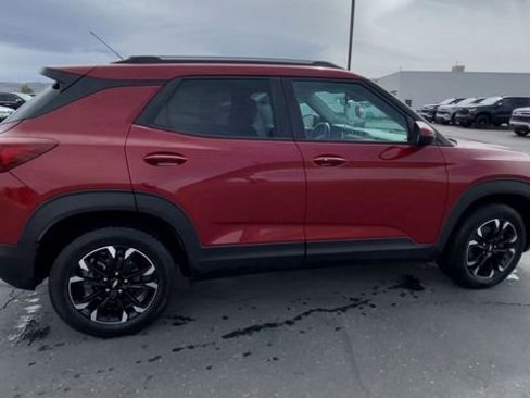 Used 2021 Chevrolet TrailBlazer LT image 9