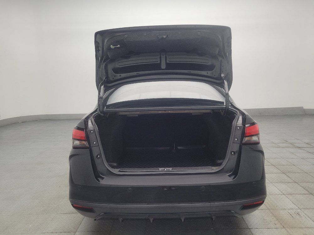Used 2020 Nissan Versa SV FWD image 29