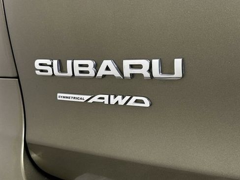 Used 2023 Subaru Ascent Limited image 32