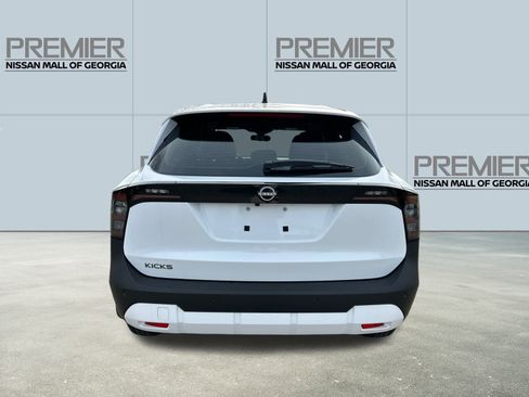 New 2026 Nissan Kicks S image 6