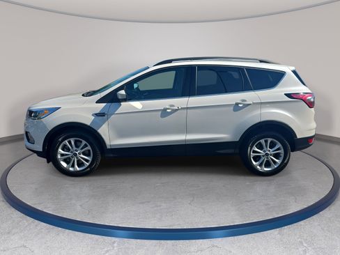 Used 2018 Ford Escape SEL w/ Ford Safe & Smart Package AWD/4WD image 8