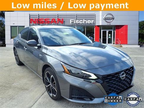 Certified 2024 Nissan Altima 2.5 SR w/ SR Premium Package image 1