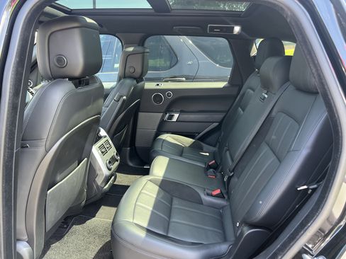 Used 2021 Land Rover Range Rover Sport HST AWD/4WD image 24